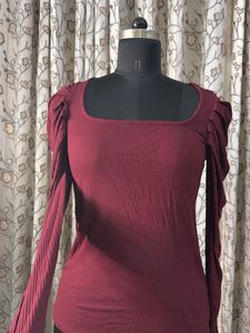 Maroon Puff Sleeve Square Neck Top