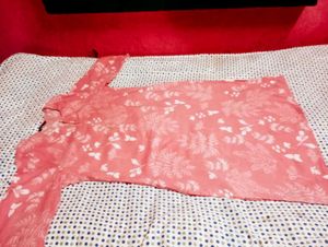 Stylish Pink Floral Print Kurta