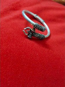 Silver Colour Braslet Om