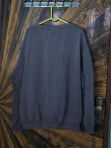 ​H&amp;M Relaxed Fit Crewneck Sweatshirt