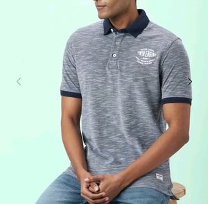 XXL Pantaloons Tshirt Bare Denim