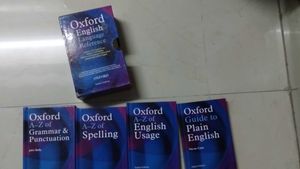 Oxford English Language Reference Book