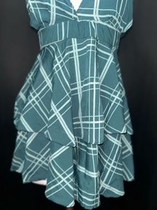 Green Plaid V-Neck Tops