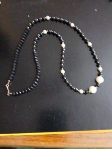 Elegant Black &amp; White Beaded Necklace