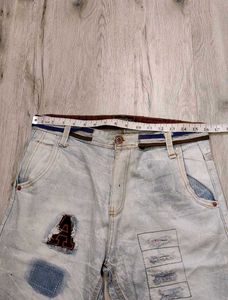sc9946 Sabrin shorts waist 32 inches