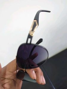 Stylish Aviator Sunglasses
