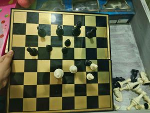 Magnetic Travel Chess Set