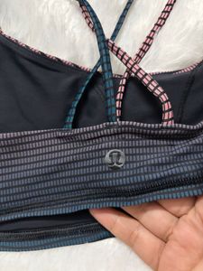 Lululemon Sports Bra L size