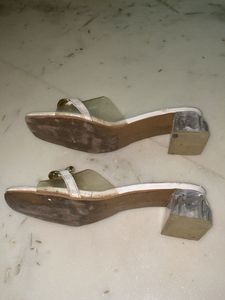 Stylish Chain Detail Slide Sandals