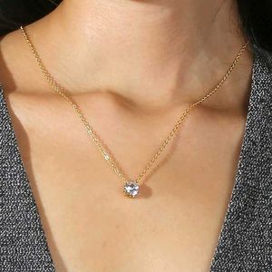 Elegant Solitaire Necklace