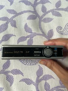 Canon IXUS 70 Digital Camera