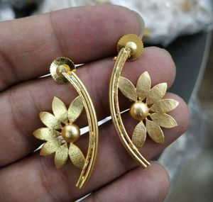 Elegant Floral Drop Earrings