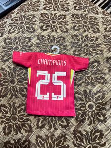Mini Liverpool FC jersey souvenir