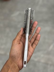 Vega Round Hair Brush