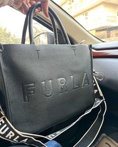 *100% AUTHENTIC* FURLA ITALI Tote Bag