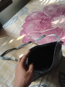 sling bag