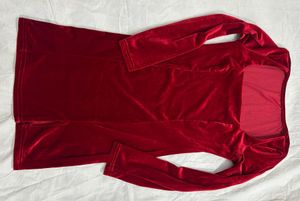 Red chic velvet bodycon dress