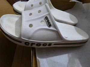 ✨️Original White Crocs Slides✨️