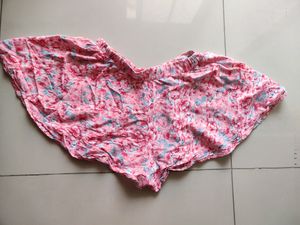 Super Flared Shorts Looks Like A Skirt