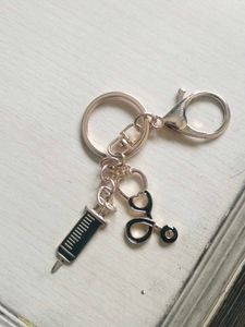 Dr Keychain with Syringe & Stethoscope