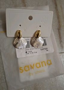 Gold Leaf Dangle Earrings