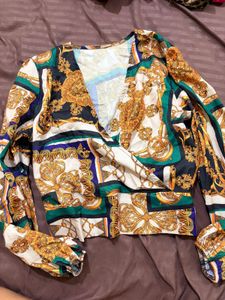 urbanic Chic Baroque Print Long Sleeve Top
