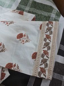 Elegant Floral Print Kurta