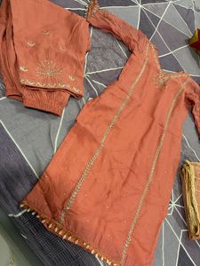 Elegant Peach Kurta Set🧡