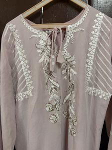 levendr Embroidered Kurta Set