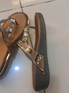 Sparkling Embellished platform heel Sandals