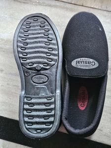 Men's Black Casual Slip-On Shoes