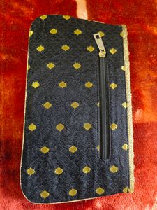 Black Clutch