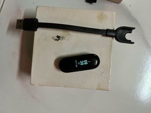 Mi Band 3 Good with charger