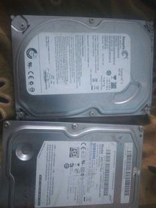 Samsung HD151GJ Hard Drive, and toshiba