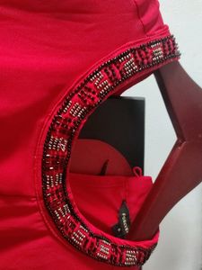 Red Sleeveless Top