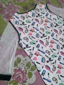 Cute Makeup Print Tunic Top