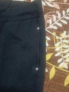 Comfortable women Dark Blue Cropped Pants