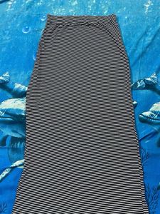 Casual Monochrome Striped Knit Pencil Skirt