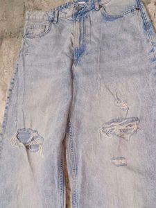 Light Wash Distressed Wide Leg Jeans