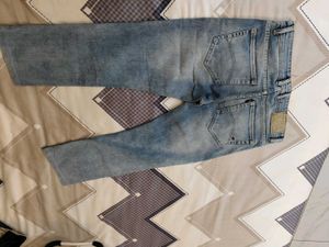 Tommy Hilfiger Jeans
