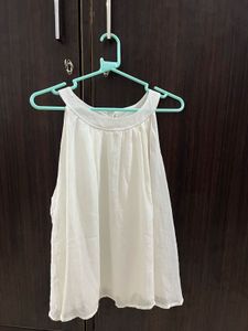 Chic White Sleeveless Halter Neck Top