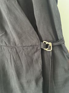 Chic Sleeveless Black Wrap Top