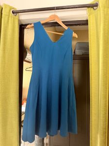Blue V-Neck Sleeveless Dress with Bow