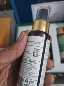 Forest Essentials Luxurious kit for men