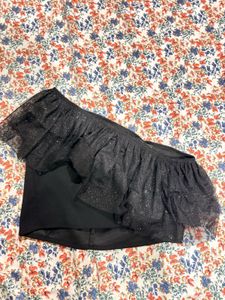 Black One-Shoulder Party Top