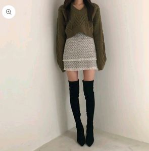Ribbon Back Crop Knit Sweater
