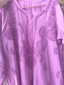 Chikankari kurta with kamdani