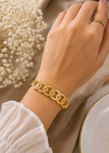 Elegant Anti turnish Gold Chain Link Bracelet
