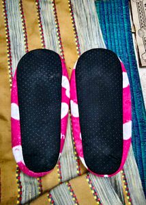 Cute Pink Bow Slippers
