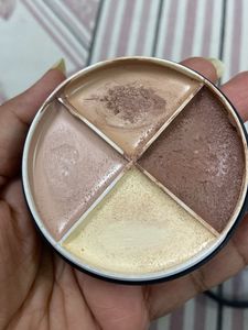 Kiss beauty contour highlighter